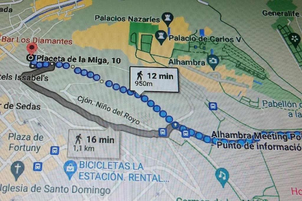דירות גרנדה Cerca De La Alhambra, La Casa Del Cuento, Segundo מראה חיצוני תמונה
